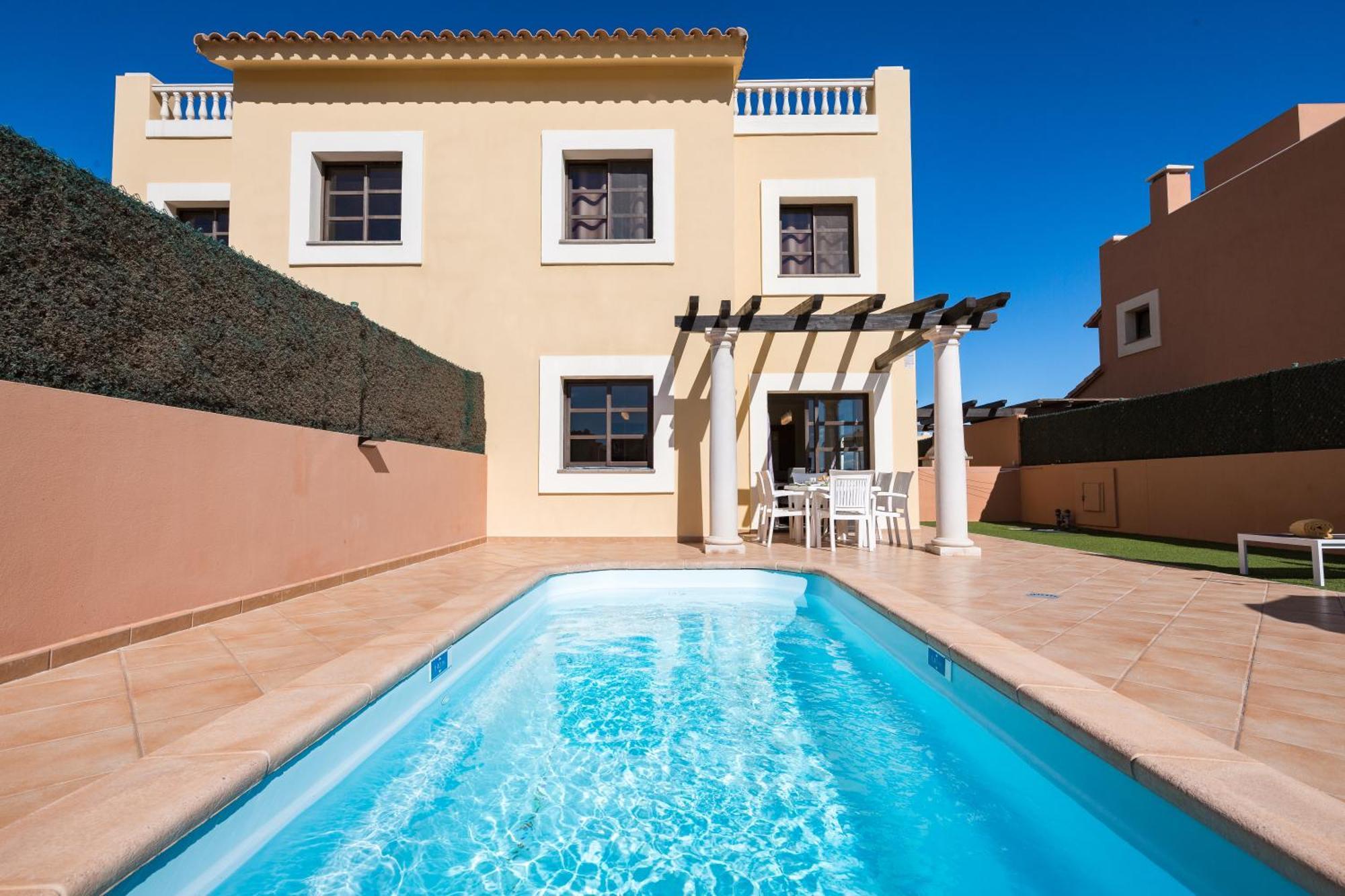 קורלחו Home2Book Private Pool & Terrace, Aloha Sun Villa מראה חיצוני תמונה